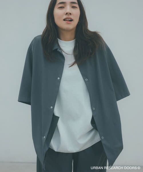 URBAN RESEARCH DOORS/アーバンリサーチ ドアーズ 『仁村紗和さん着用』『UR TECH』サマシェア シャツカーディガン GRAY L URBAN RESEARCH DOORS/アーバンリサーチ ドアーズ 『仁村紗和さん着用』『UR TECH』サマシェア シャツカーディガン GRAY L