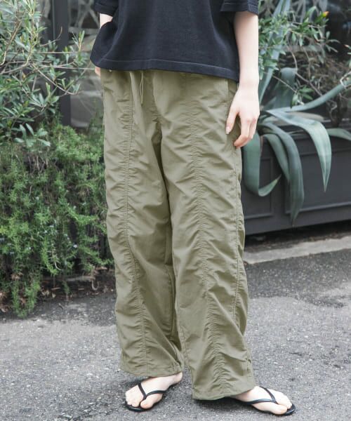 URBAN RESEARCH DOORS/アーバンリサーチ ドアーズ FORK & SPOON センターシームドローストリングパンツ KHAKIBEIGE 2 URBAN RESEARCH DOORS/アーバンリサーチ ドアーズ FORK & SPOON センターシームドローストリングパンツ KHAKIBEIGE 2