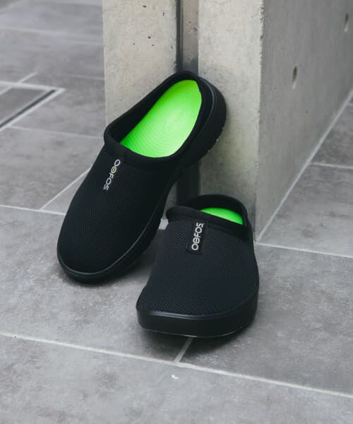 OOFOS OOcOOzie Sport Mule （サンダル）｜URBAN RESEARCH DOORS