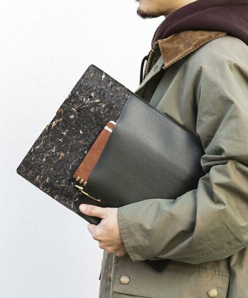 URBAN RESEARCH DOORS / アーバンリサーチ ドアーズ その他雑貨 | 『WEB限定』commpost　PC CASE(13インチ対応) | 詳細1