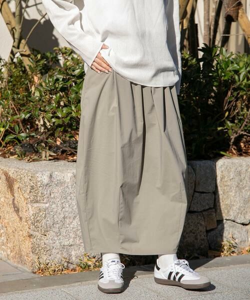 【専用】新品タグ付き　コットンコクーンスカート　アーバンリサーチドアーズ かぐれ 新品タグ付き コットンコクーンスカート アーバン