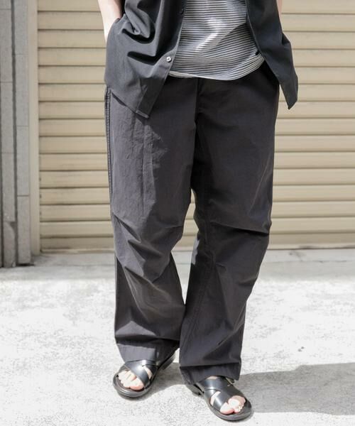 URBAN RESEARCH DOORS / アーバンリサーチ ドアーズ その他パンツ | FORK&SPOON　コットンタイプライターニータックパンツ | 詳細18