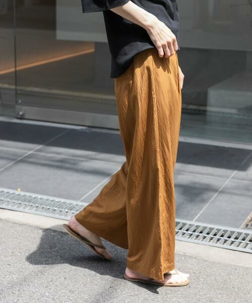 URBAN RESEARCH DOORS / アーバンリサーチ ドアーズ その他パンツ | FORK&SPOON レーヨンナイロンイージーパンツ(キャメル)