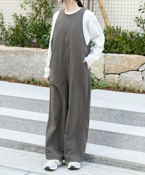 URBAN RESEARCH DOORS / アーバンリサーチ ドアーズ ワンピース | FORK&SPOON フロントジップオールインワン | 詳細4