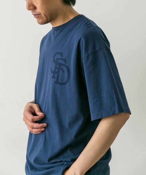 URBAN RESEARCH DOORS / アーバンリサーチ ドアーズ Tシャツ | 『別注』SASSAFRAS　SFD Logo T-shirts 1/2 | 詳細5