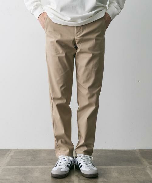 URBAN RESEARCH DOORS / アーバンリサーチ ドアーズ その他パンツ | NEW BALANCE ツイルテーパードトラウザー(ショート)(ベージュ)