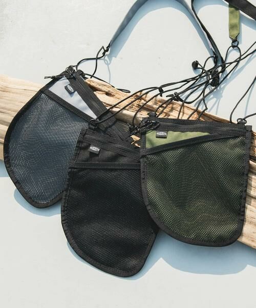 URBAN RESEARCH DOORS / アーバンリサーチ ドアーズ バッグ | 『別注』KEEN×DOORS　HARVESTPOCKET SACOCHE | 詳細5