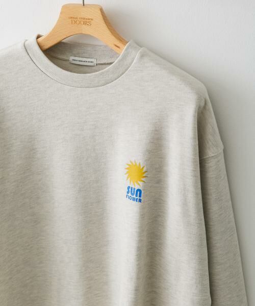 URBAN RESEARCH DOORS / アーバンリサーチ ドアーズ スウェット | 企業ロゴイメージプリント スウェット B(オフホワイト)
