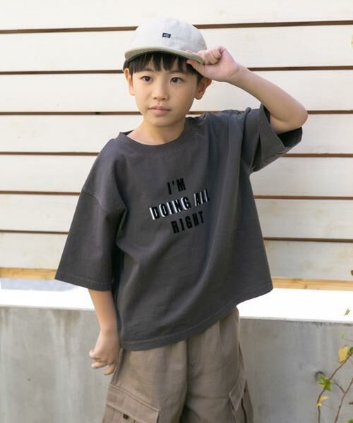 URBAN RESEARCH DOORS / アーバンリサーチ ドアーズ トップス | 製品染めフロッキープリントロゴTシャツ(KIDS)(チャコールグレー)