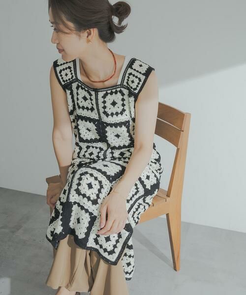 URBAN RESEARCH DOORS / アーバンリサーチ ドアーズ ワンピース | パッチワーククロシェニットワンピース | 詳細1