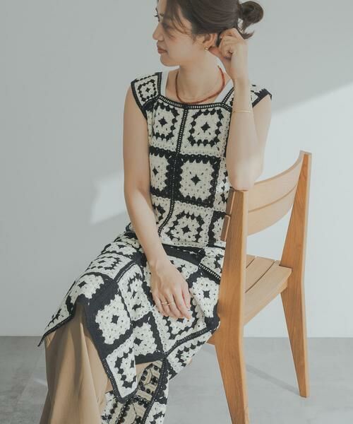 URBAN RESEARCH DOORS / アーバンリサーチ ドアーズ ワンピース | パッチワーククロシェニットワンピース | 詳細2