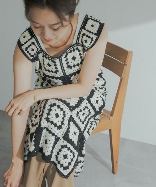 URBAN RESEARCH DOORS / アーバンリサーチ ドアーズ ワンピース | パッチワーククロシェニットワンピース | 詳細3