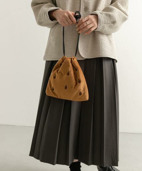 URBAN RESEARCH DOORS / アーバンリサーチ ドアーズ ショルダーバッグ | 『別注』beej×DOORS　刺繍巾着バッグ | 詳細1