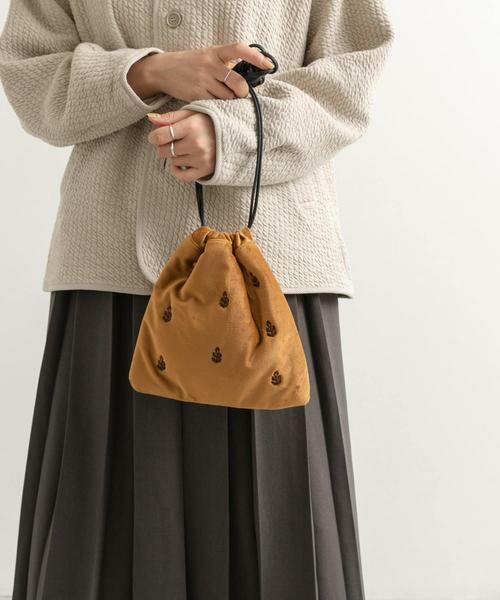 URBAN RESEARCH DOORS / アーバンリサーチ ドアーズ ショルダーバッグ | 『別注』beej×DOORS　刺繍巾着バッグ | 詳細2