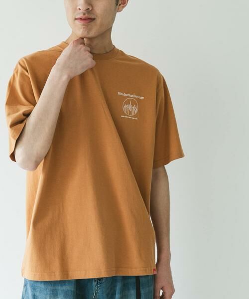 URBAN RESEARCH DOORS / アーバンリサーチ ドアーズ Tシャツ | 『別注』MANHATTAN PORTAGE×DOORS　1ポイントプリントTシャツ | 詳細1
