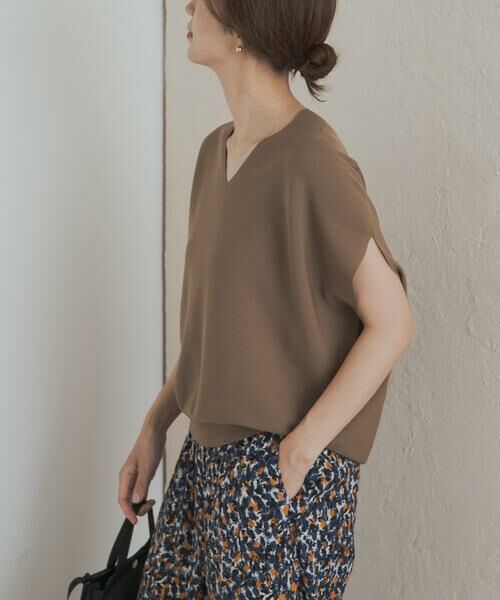 URBAN RESEARCH DOORS/アーバンリサーチ ドアーズ Vネックコクーンニット キャメル M