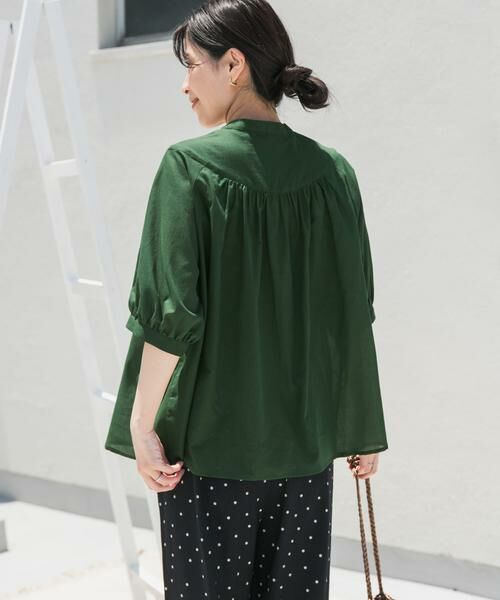 URBAN RESEARCH DOORS / アーバンリサーチ ドアーズ シャツ・ブラウス | コットンボイルV切替ギャザーブラウス | 詳細2