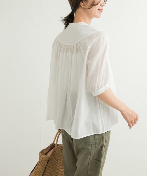 URBAN RESEARCH DOORS / アーバンリサーチ ドアーズ シャツ・ブラウス | コットンボイルV切替ギャザーブラウス | 詳細28