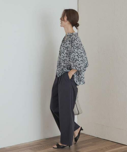URBAN RESEARCH DOORS / アーバンリサーチ ドアーズ シャツ・ブラウス | フラワープリントドルマンブラウス | 詳細8