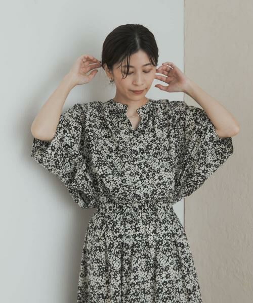 URBAN RESEARCH DOORS / アーバンリサーチ ドアーズ シャツ・ブラウス | フラワープリントドルマンブラウス | 詳細14