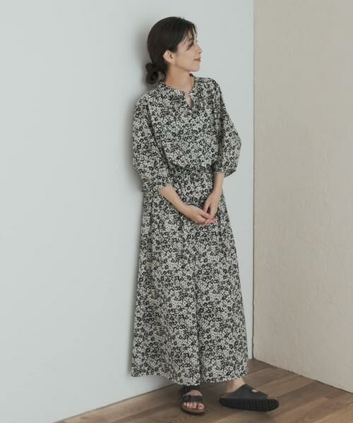 URBAN RESEARCH DOORS / アーバンリサーチ ドアーズ シャツ・ブラウス | フラワープリントドルマンブラウス | 詳細19