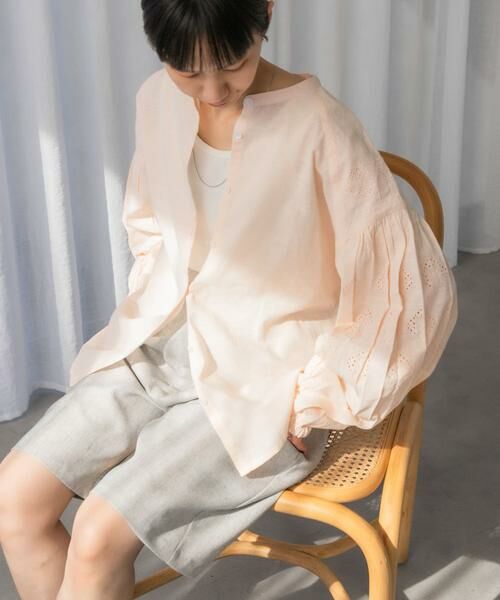 URBAN RESEARCH DOORS / アーバンリサーチ ドアーズ シャツ・ブラウス | 刺繍ボリュームスリーブブラウス | 詳細13