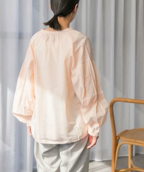 URBAN RESEARCH DOORS / アーバンリサーチ ドアーズ シャツ・ブラウス | 刺繍ボリュームスリーブブラウス | 詳細8