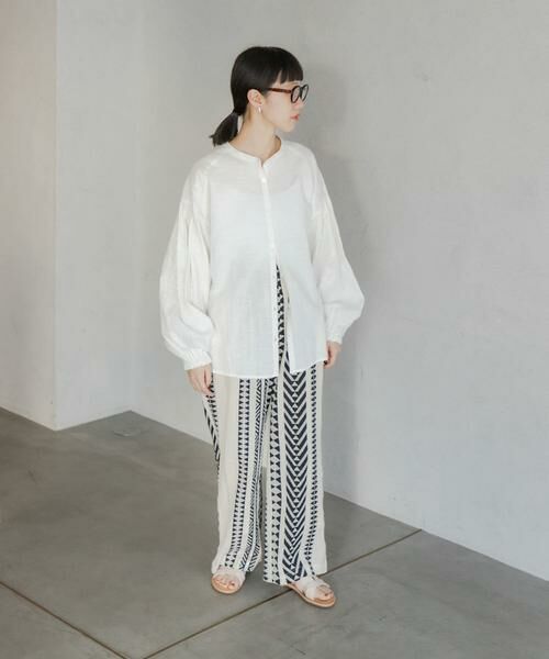 URBAN RESEARCH DOORS / アーバンリサーチ ドアーズ シャツ・ブラウス | 刺繍ボリュームスリーブブラウス | 詳細30