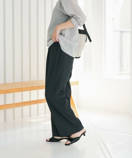 URBAN RESEARCH DOORS / アーバンリサーチ ドアーズ その他パンツ | 『仁村紗和さん着用』『UR TECH』サマシェアストレートイージーパンツ | 詳細23