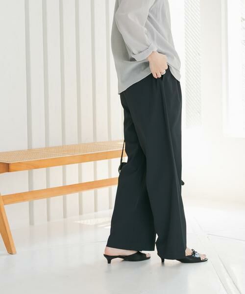 URBAN RESEARCH DOORS / アーバンリサーチ ドアーズ その他パンツ | 『仁村紗和さん着用』『UR TECH』サマシェアストレートイージーパンツ | 詳細25