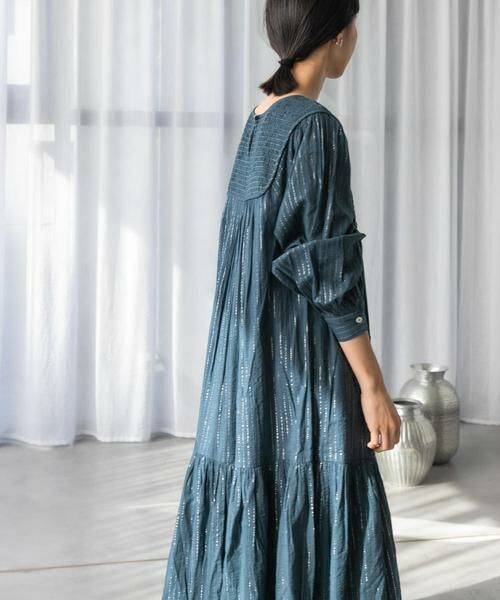 URBAN RESEARCH DOORS / アーバンリサーチ ドアーズ ワンピース | ラメストライプワンピース | 詳細8