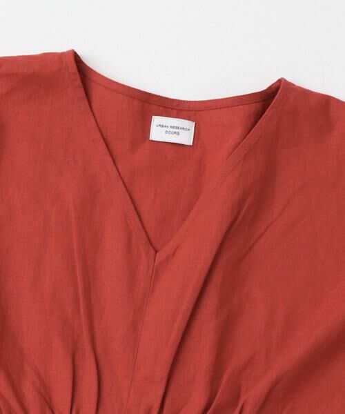 URBAN RESEARCH DOORS / アーバンリサーチ ドアーズ ワンピース | リネンレーヨンVネック切替ギャザーワンピース | 詳細15