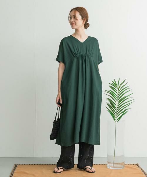 URBAN RESEARCH DOORS / アーバンリサーチ ドアーズ ワンピース | リネンレーヨンVネック切替ギャザーワンピース | 詳細22