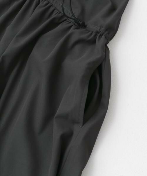 URBAN RESEARCH DOORS / アーバンリサーチ ドアーズ ワンピース | 『UR TECH』サマシェアウエストドロストワンピース | 詳細21