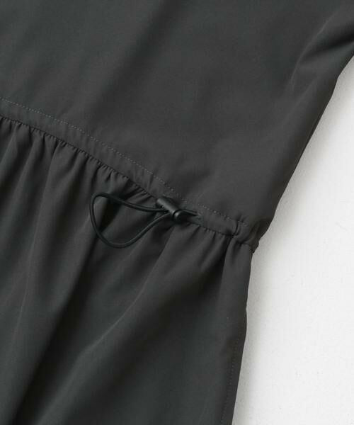 URBAN RESEARCH DOORS / アーバンリサーチ ドアーズ ワンピース | 『UR TECH』サマシェアウエストドロストワンピース | 詳細20