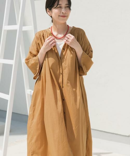 URBAN RESEARCH DOORS / アーバンリサーチ ドアーズ ワンピース | コットンボイルロールアップハーフスリーブワンピース | 詳細1