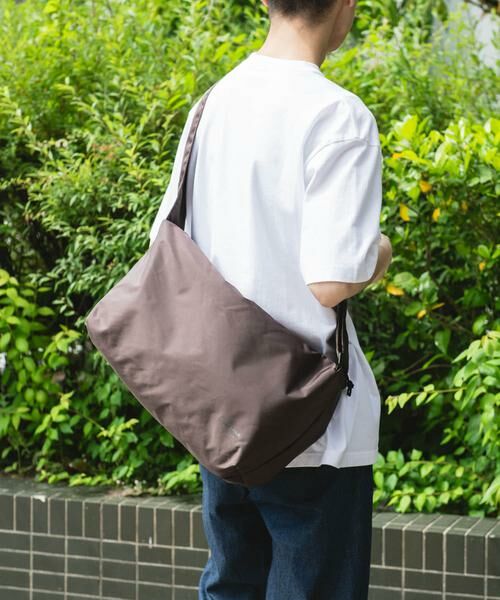 URBAN RESEARCH DOORS / アーバンリサーチ ドアーズ ショルダーバッグ | 『別注』YAKPAK×DOORS　SHOULDER BAG M | 詳細1