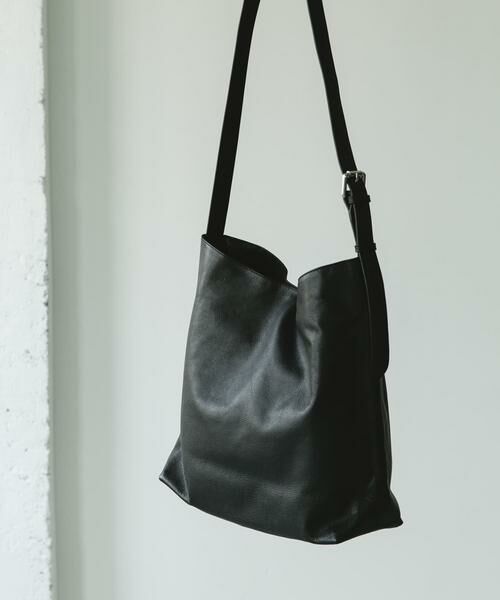 URBAN RESEARCH DOORS/アーバンリサーチ ドアーズ MILLEDNAPPAレザーショルダ ブラック - URBAN RESEARCH DOORS/アーバンリサーチ ドアーズ MILLEDNAPPAレザーショルダ ブラック -