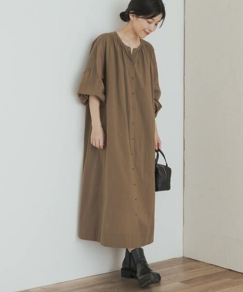 URBAN RESEARCH DOORS / アーバンリサーチ ドアーズ ワンピース | エンブロイダリーギャザーワンピース | 詳細3