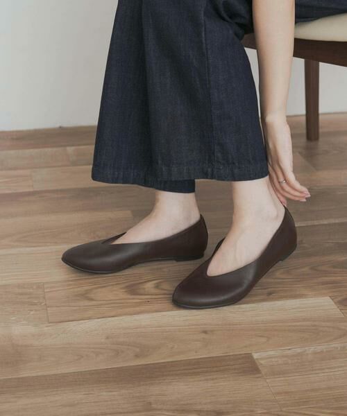 URBAN RESEARCH DOORS / アーバンリサーチ ドアーズ パンプス | Vカットパンプス | 詳細1