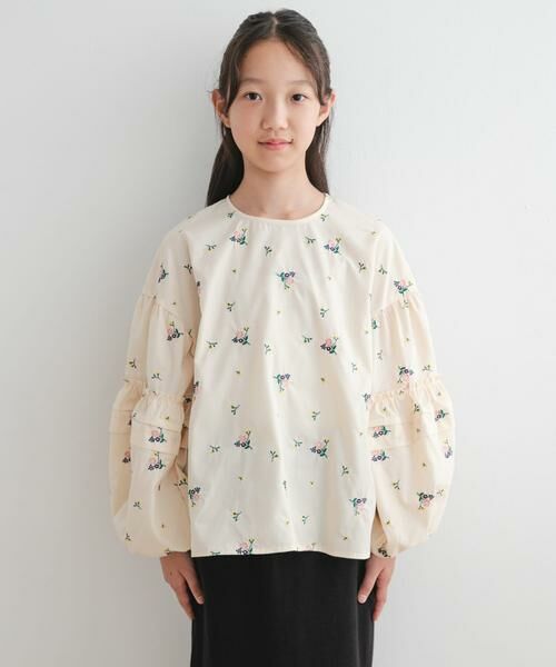 URBAN RESEARCH DOORS / アーバンリサーチ ドアーズ トップス | 『WEB/一部店舗限定』フラワー刺繍袖ボリュームブラウス(KIDS) | 詳細4