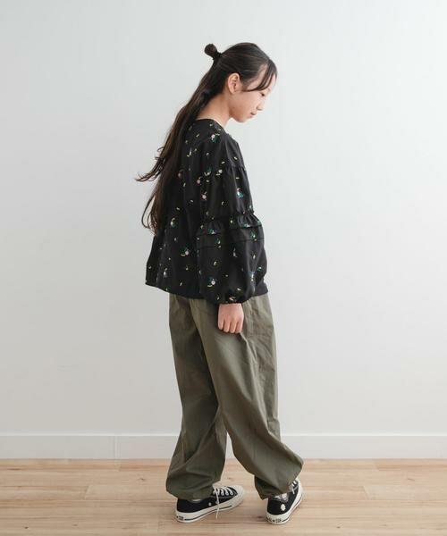 URBAN RESEARCH DOORS / アーバンリサーチ ドアーズ トップス | 『WEB/一部店舗限定』フラワー刺繍袖ボリュームブラウス(KIDS) | 詳細18