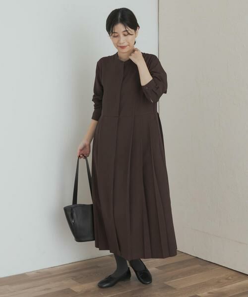 URBAN RESEARCH DOORS / アーバンリサーチ ドアーズ ワンピース | 『一部WEB限定カラー』『UR TECH SMOOTHLUXE』サイドプリーツ切替ワンピース | 詳細20