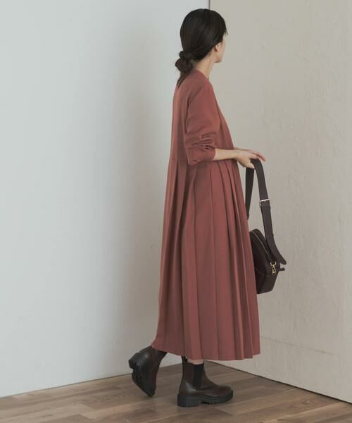URBAN RESEARCH DOORS / アーバンリサーチ ドアーズ ワンピース | 『一部WEB限定カラー』『UR TECH SMOOTHLUXE』サイドプリーツ切替ワンピース | 詳細28