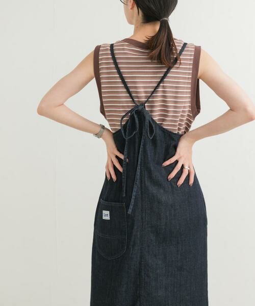 URBAN RESEARCH DOORS / アーバンリサーチ ドアーズ ワンピース | 『別注』Lee×DOORS　キャミワンピース | 詳細25