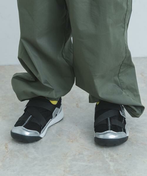 URBAN RESEARCH DOORS/アーバンリサーチ ドアーズ IFME K キネティックベルトシューズ(KIDS) ブラック 19 URBAN RESEARCH DOORS/アーバンリサーチ ドアーズ IFME K キネティックベルトシューズ(KIDS) ブラック 19