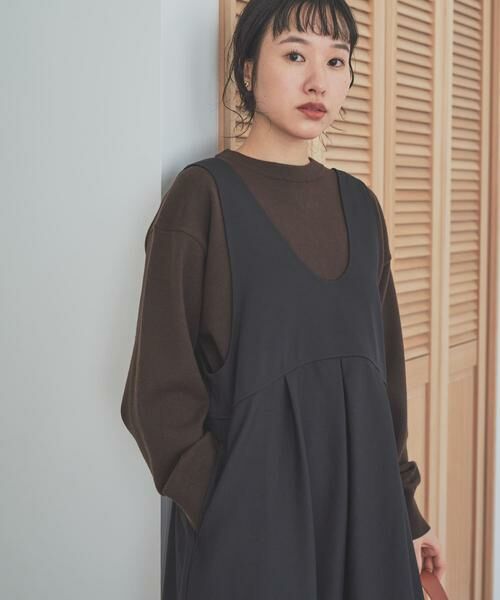 URBAN RESEARCH DOORS / アーバンリサーチ ドアーズ ワンピース | 深Uネック切替ジャンパースカート | 詳細2