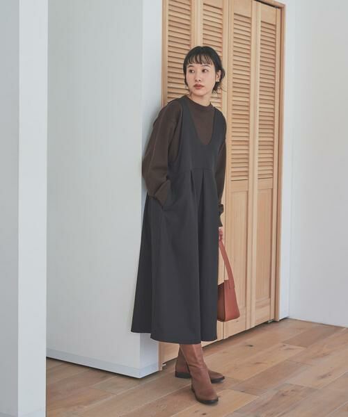 URBAN RESEARCH DOORS / アーバンリサーチ ドアーズ ワンピース | 深Uネック切替ジャンパースカート | 詳細5