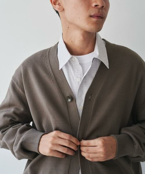 URBAN RESEARCH DOORS / アーバンリサーチ ドアーズ カーディガン・ボレロ | 『XLサイズ/WEB限定/仁村紗和さん着用』『UR TECH 200日ニット』Vネックカーディガン | 詳細7