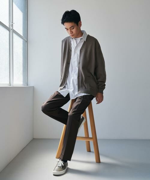 URBAN RESEARCH DOORS / アーバンリサーチ ドアーズ カーディガン・ボレロ | 『XLサイズ/WEB限定/仁村紗和さん着用』『UR TECH 200日ニット』Vネックカーディガン | 詳細9